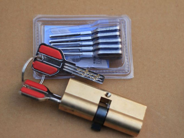 七里河24小时上门开锁公司