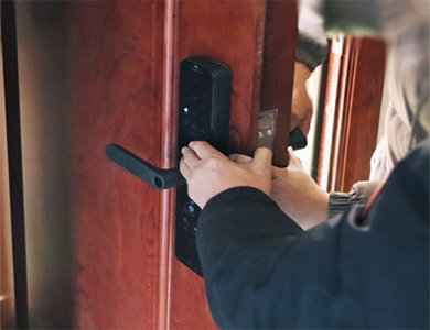 七里河24小时上门开锁公司